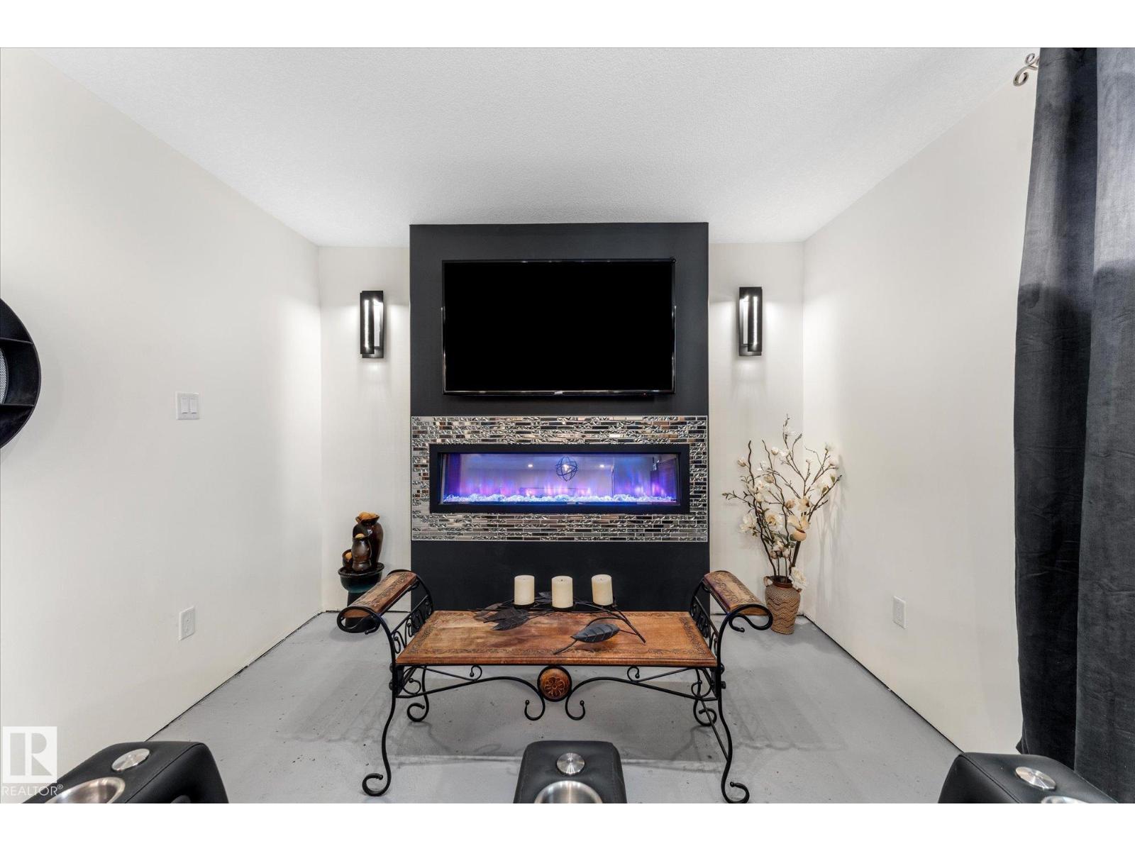 11124 110A AV NW, Edmonton