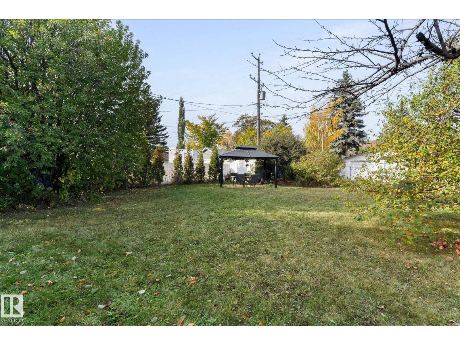 11124 110A AV NW, Edmonton