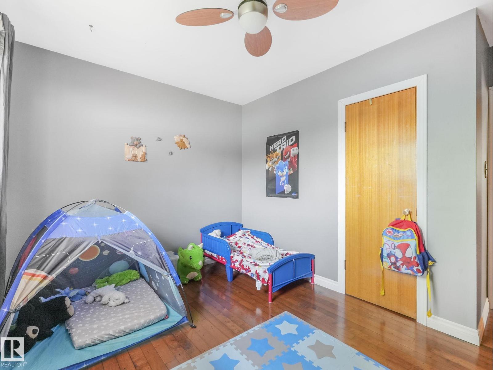 8905 156 ST NW, Edmonton