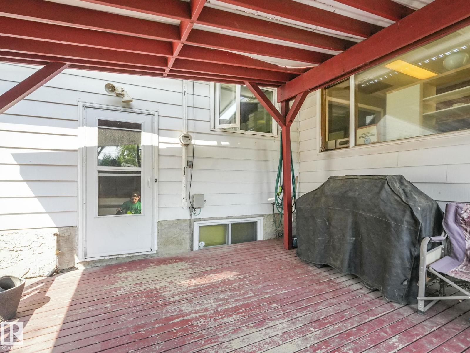 8905 156 ST NW, Edmonton