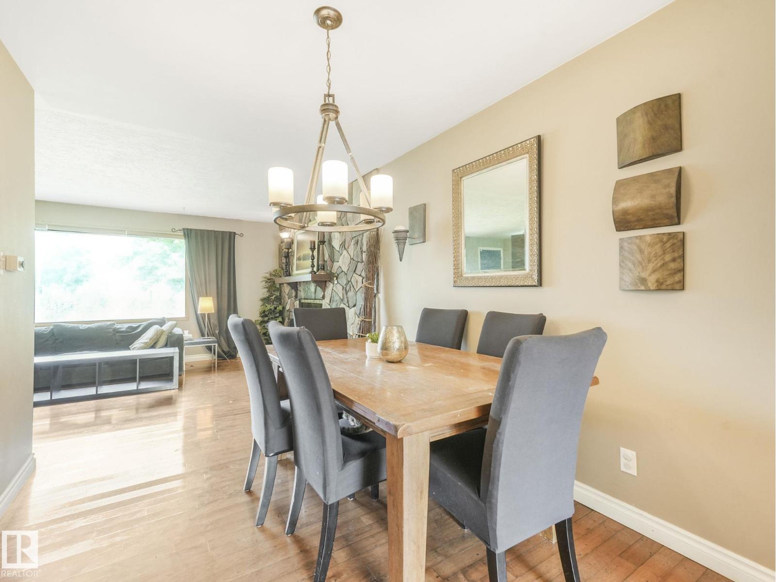 8905 156 ST NW, Edmonton