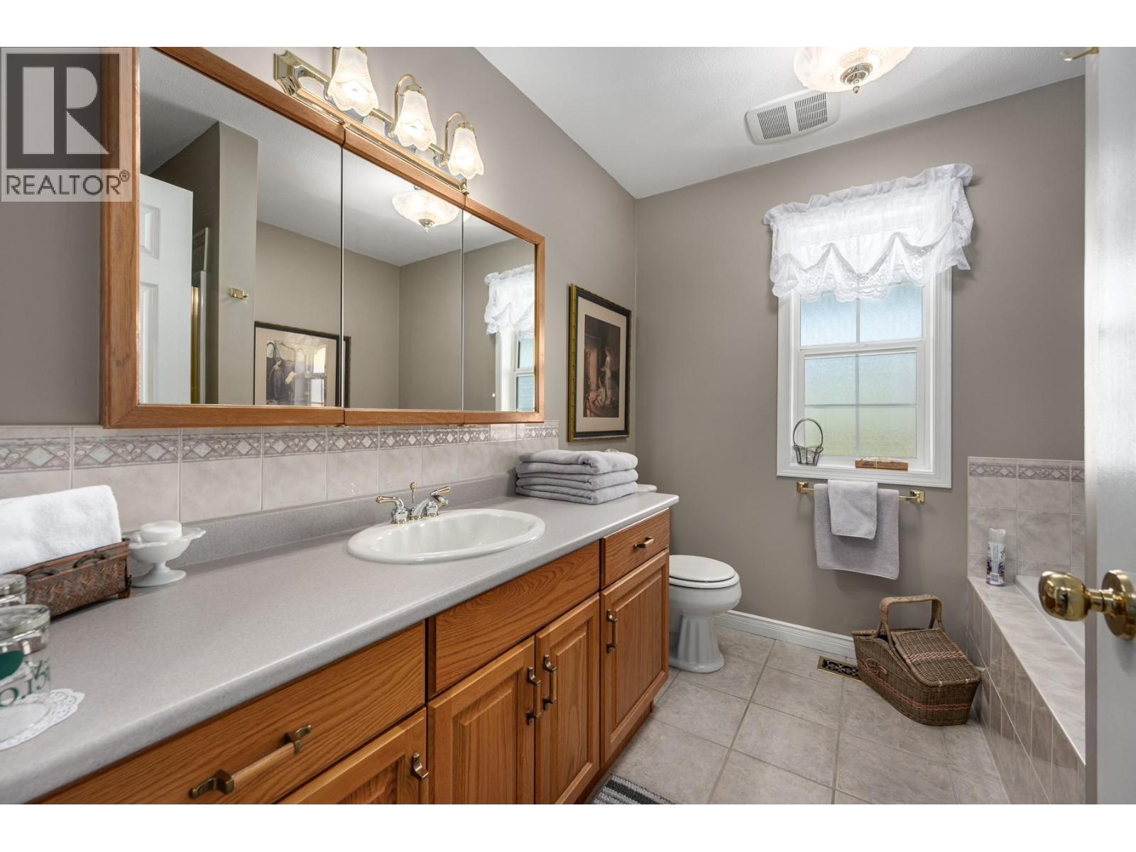 570 Mesa Vista Drive, Ashcroft