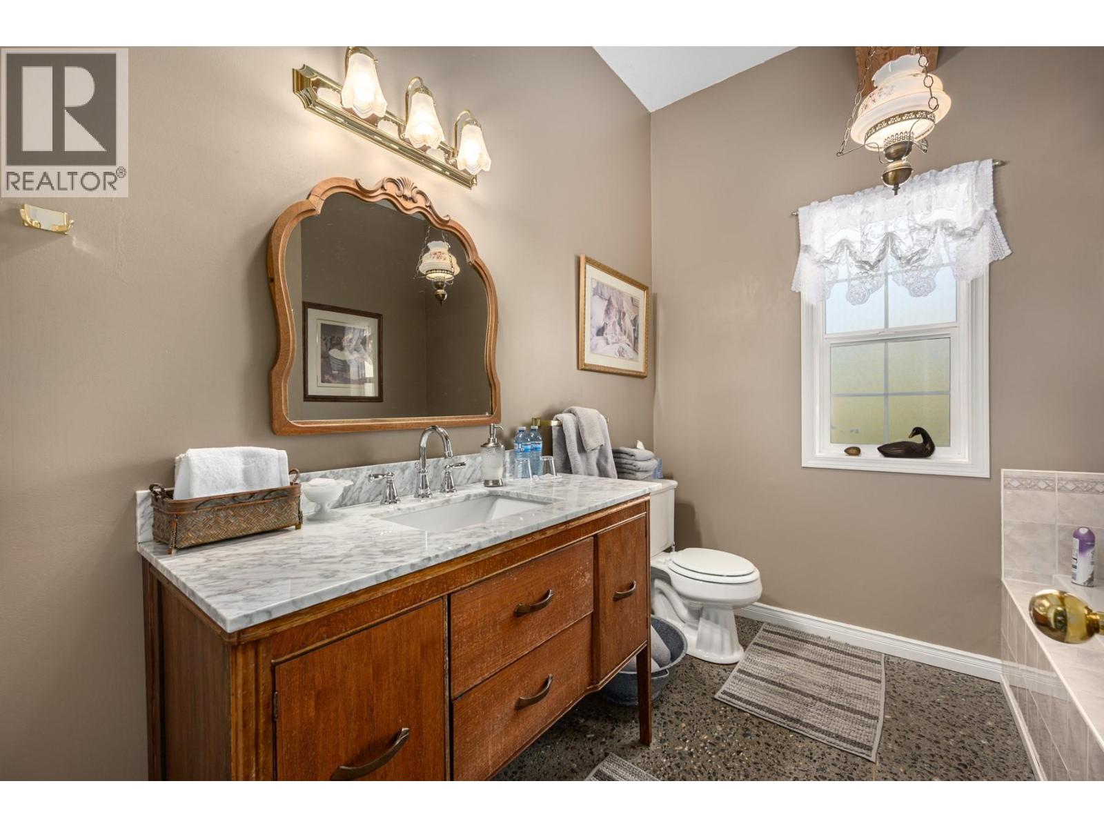 570 Mesa Vista Drive, Ashcroft