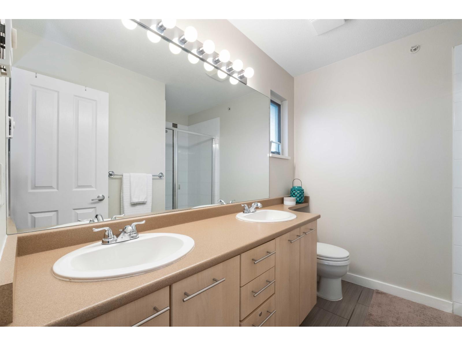 37 20560 66 AVENUE, Langley