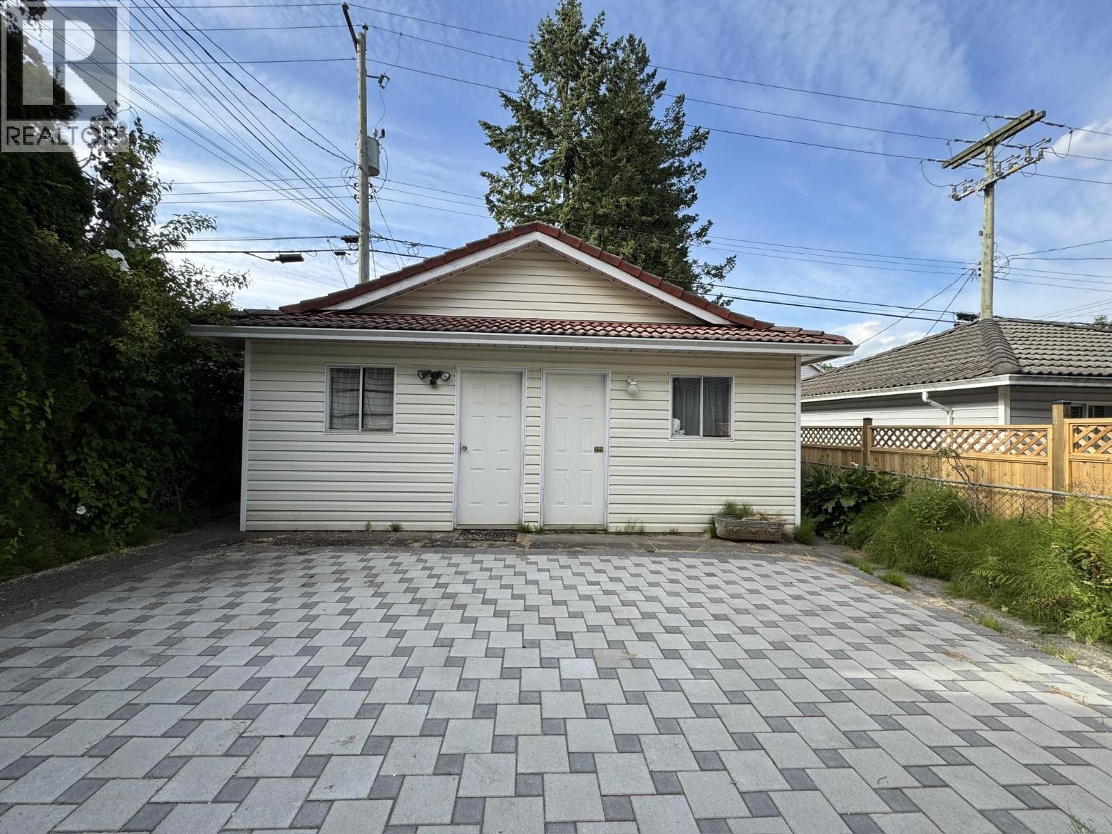 963 E 11TH AVENUE, Vancouver