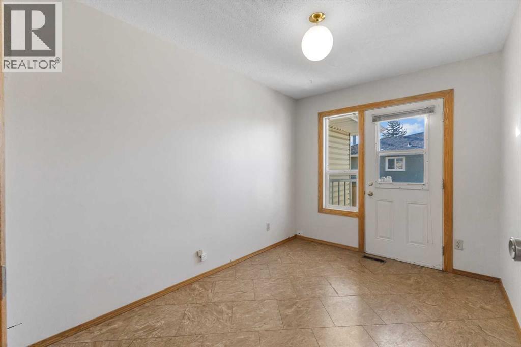 119 Whitestone Crescent NE, Calgary, Alberta