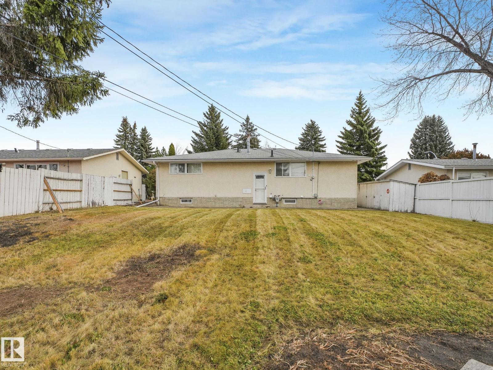 12304 42 AV NW, Edmonton