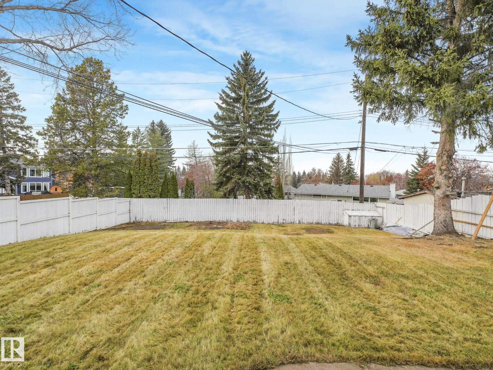 12304 42 AV NW, Edmonton