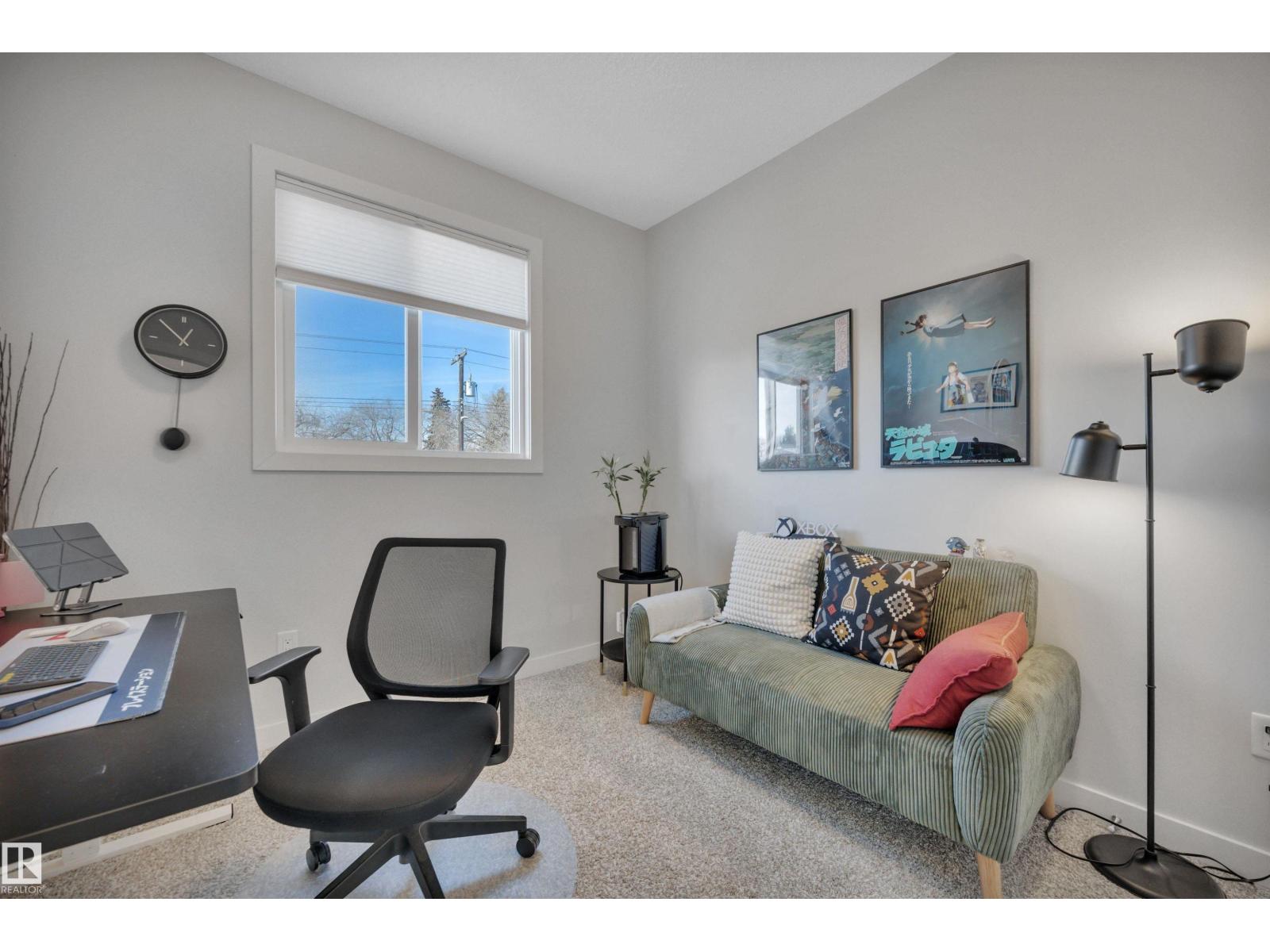 9246 90 ST NW, Edmonton