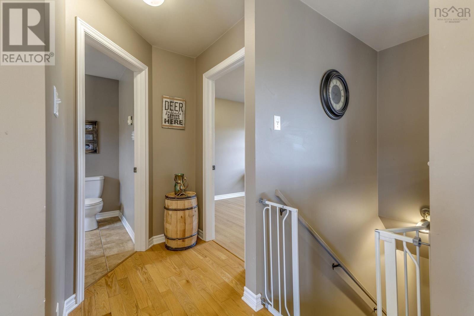 Property 4 of 28 of 228 Greenhill Road