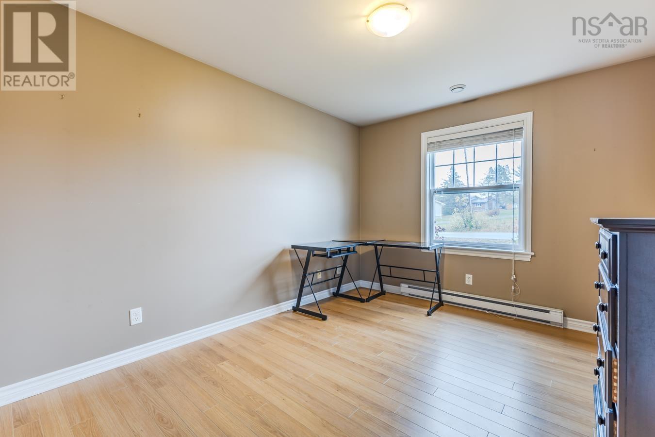 Property 27 of 28 of 228 Greenhill Road