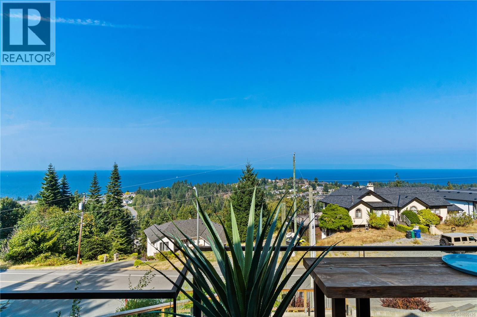 5013 Laguna Way, Nanaimo