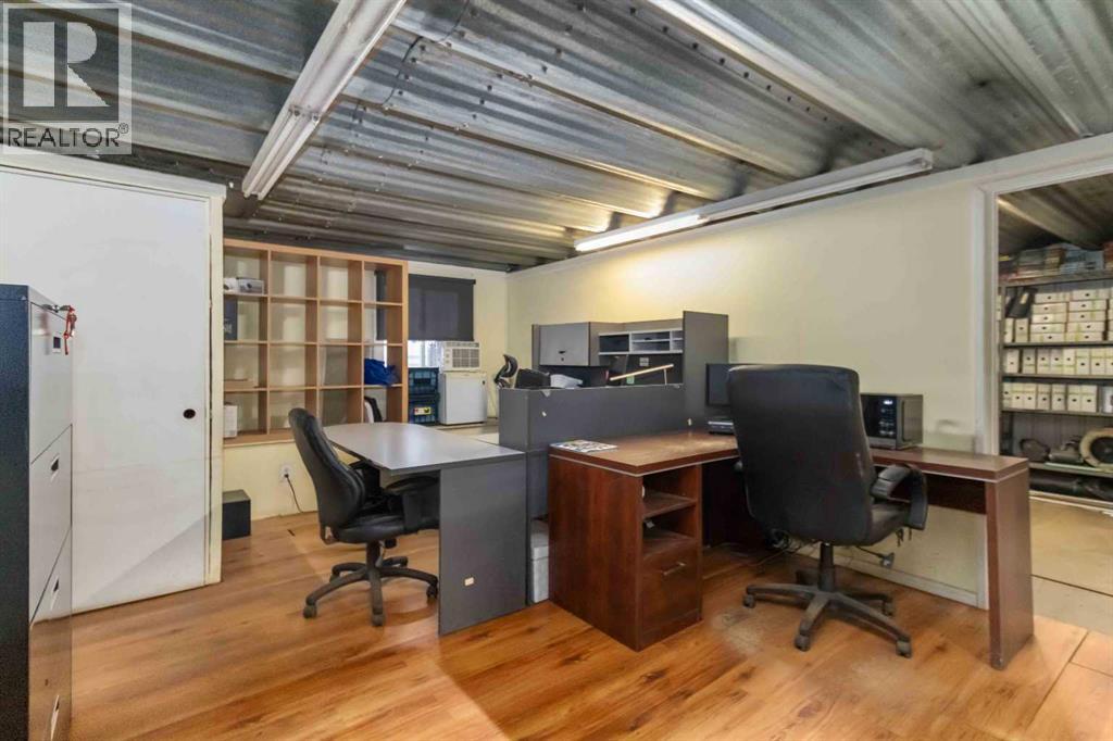 8102 Manning Avenue, Fort McMurray