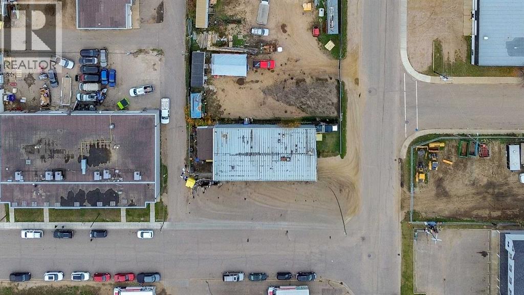 8102 Manning Avenue, Fort McMurray