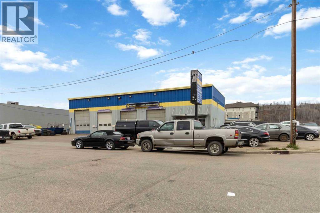 8102 Manning Avenue, Fort McMurray