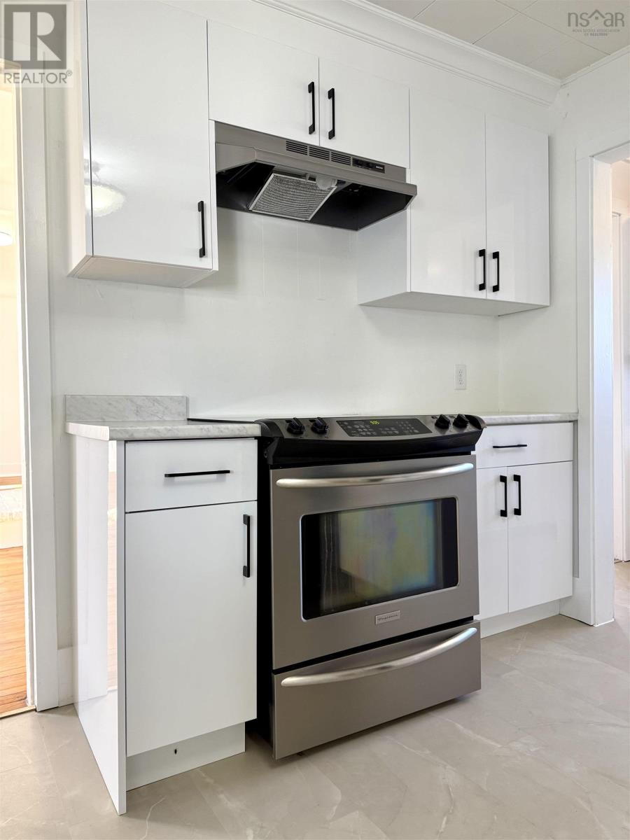 Property 10 of 49 of 190 Church Street