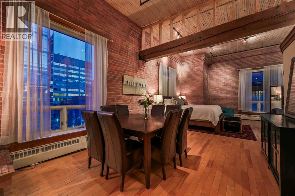 Single Family House Loft for Sale in    Avenue SW Beltline Calgary 