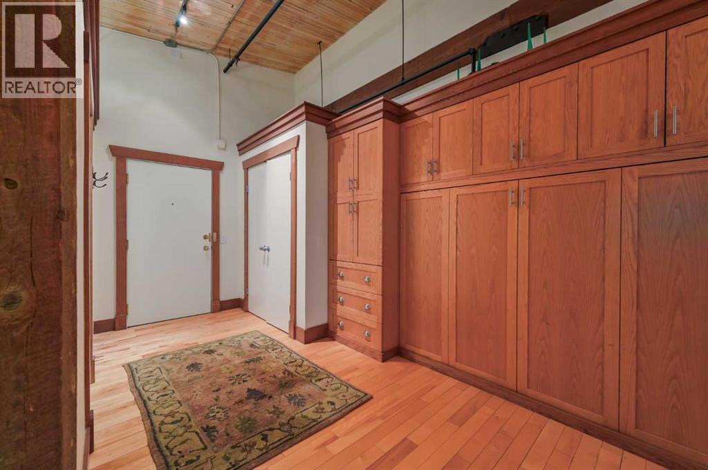 Single Family House Loft for Sale in    Avenue SW Beltline Calgary 