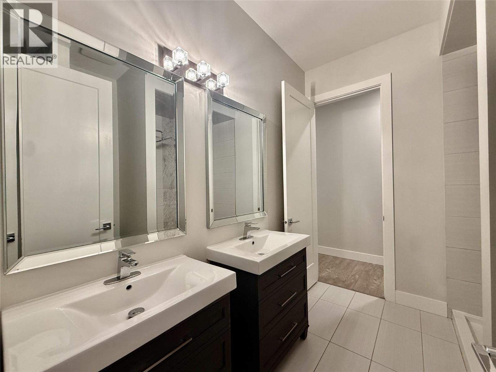  3567 McKinley Beach Drive, Kelowna