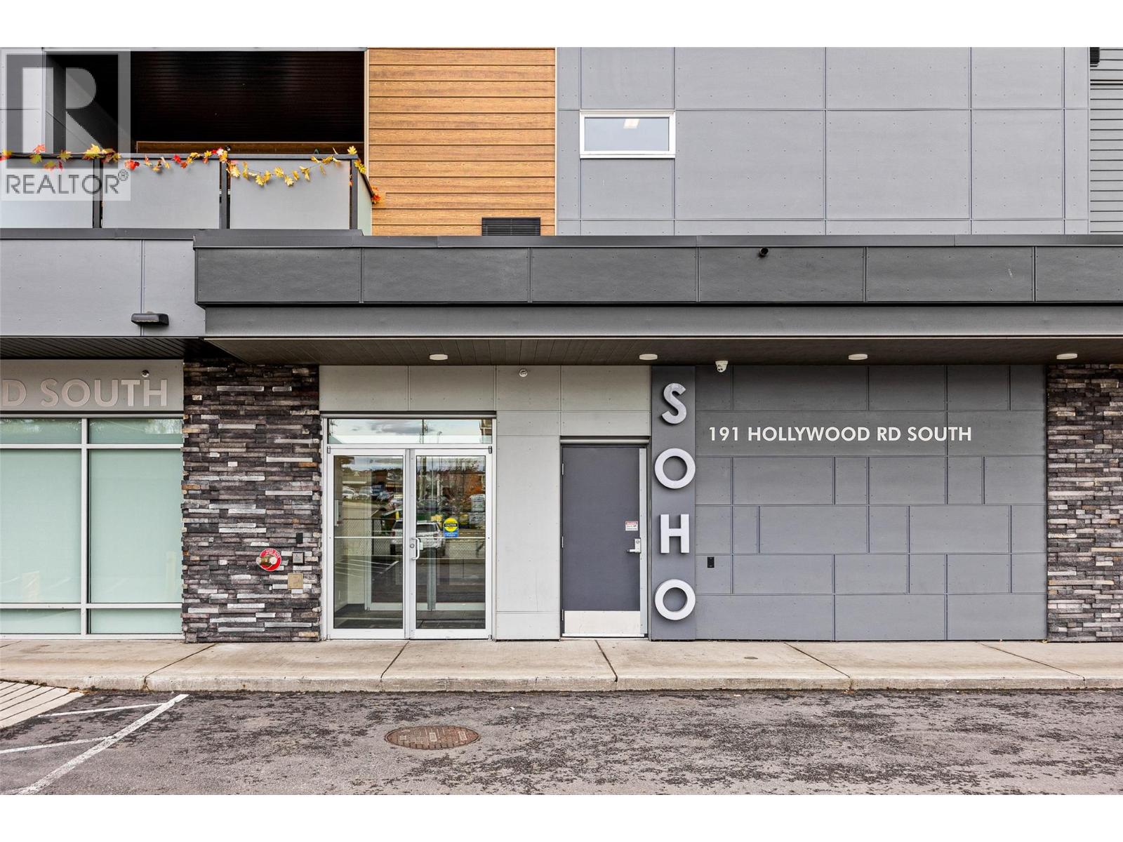 403 191 Hollywood Road, Kelowna