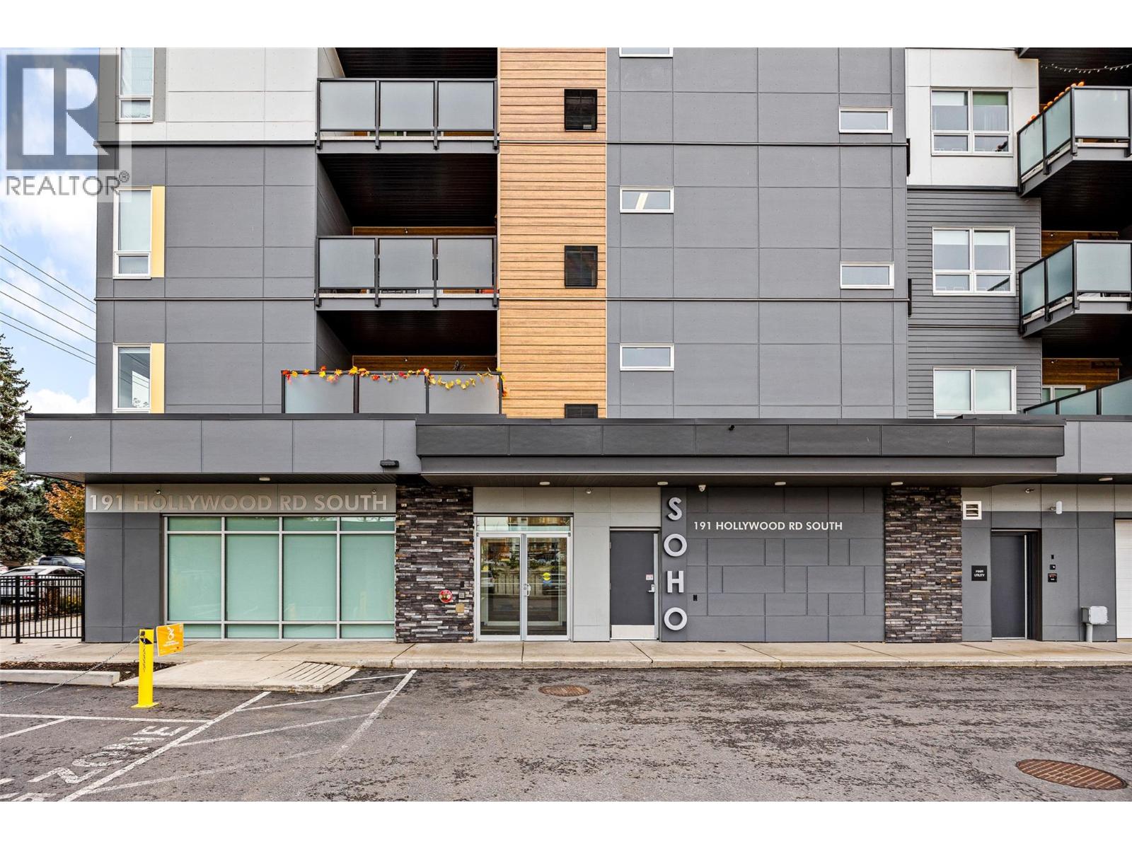 403 191 Hollywood Road, Kelowna