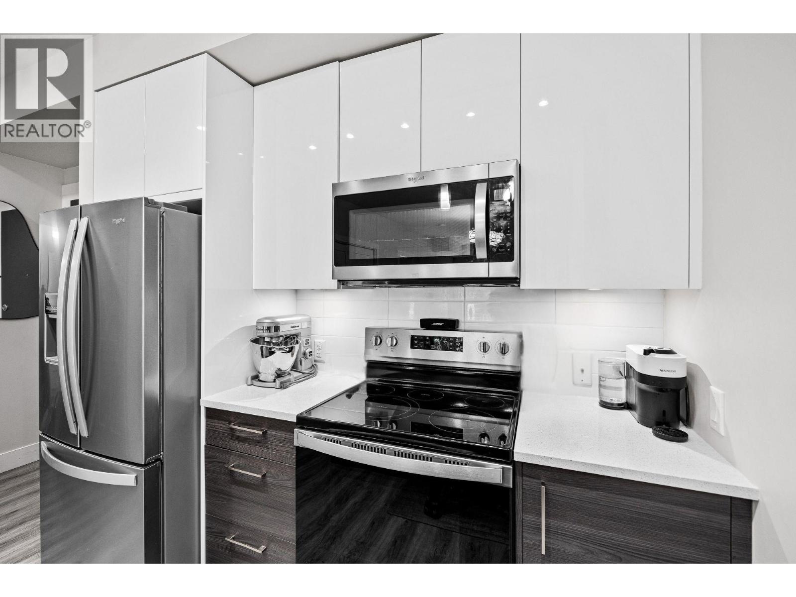 403 191 Hollywood Road, Kelowna