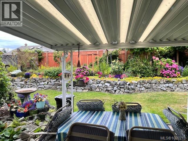 779 Daffodil Dr, Parksville