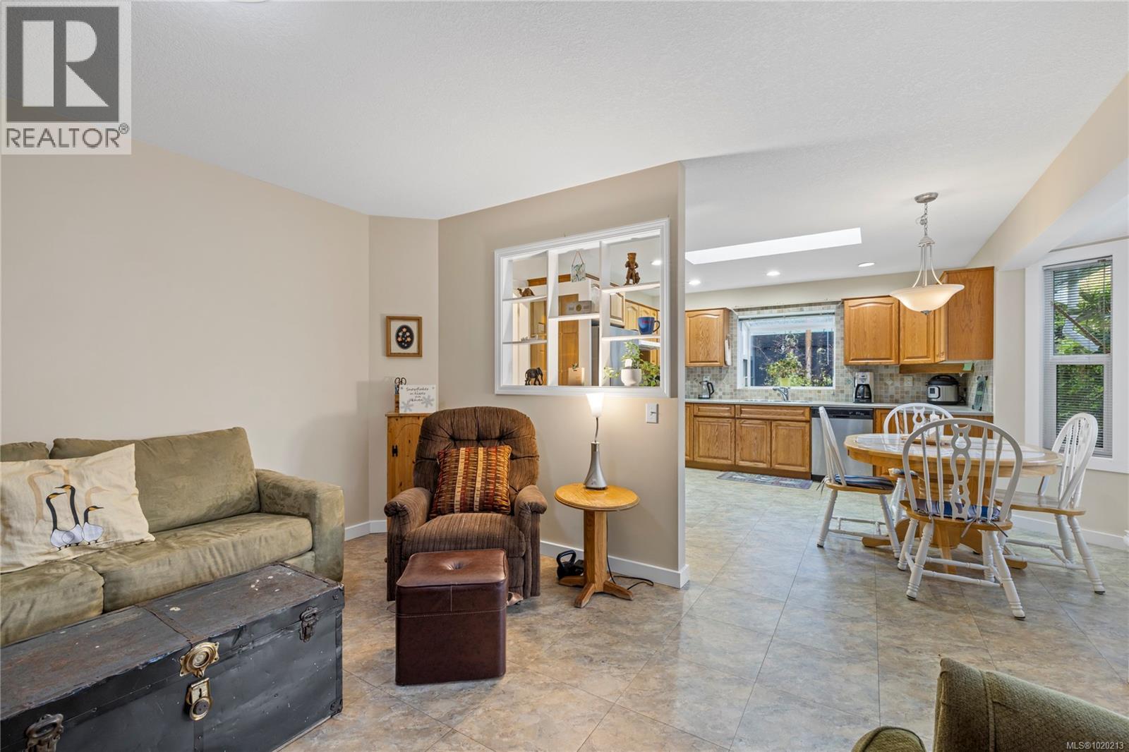 779 Daffodil Dr, Parksville