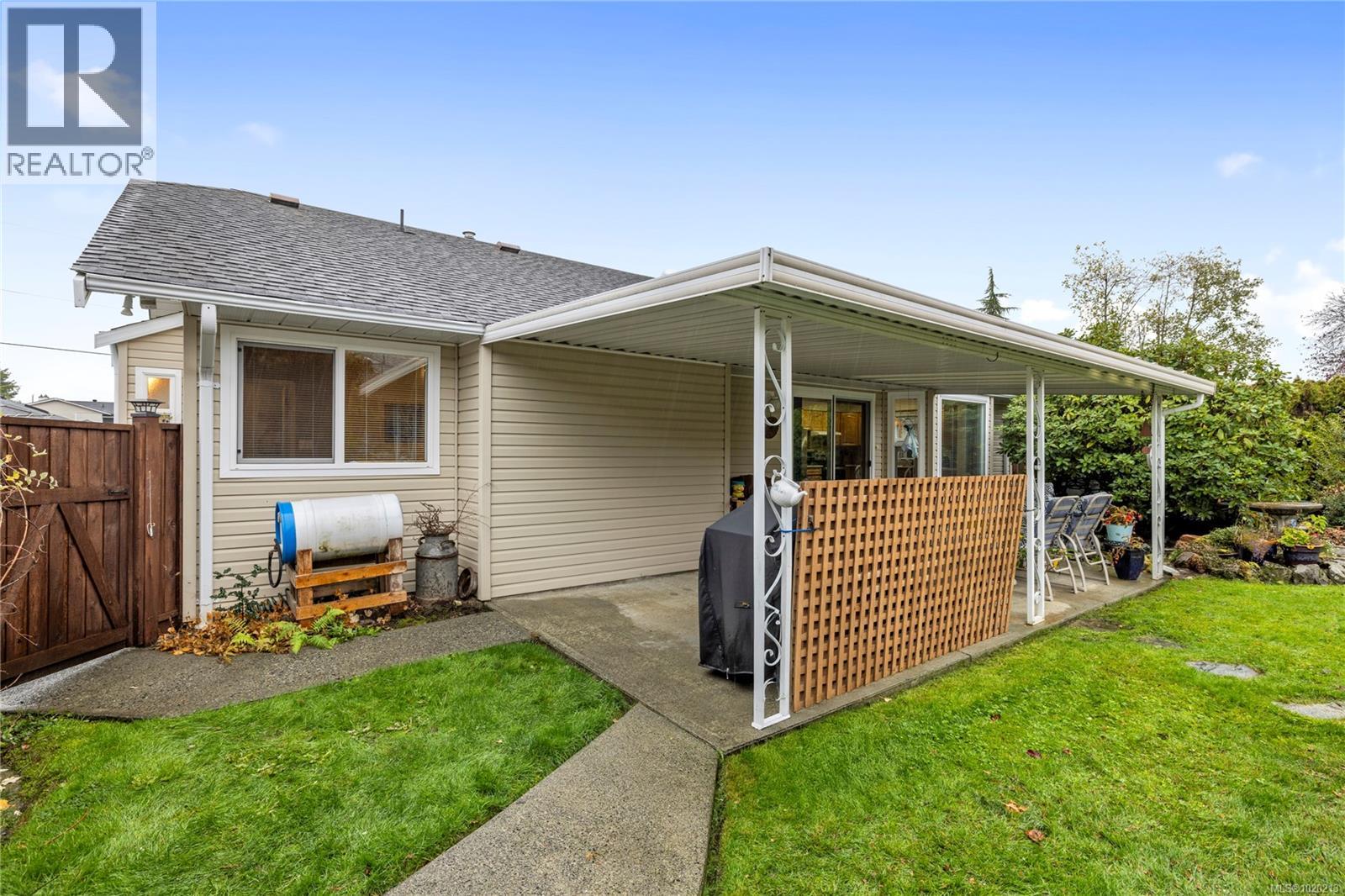 779 Daffodil Dr, Parksville