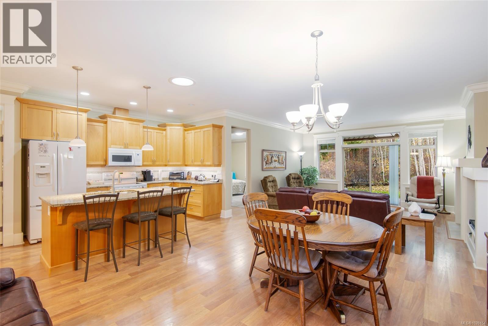 10 3500 McKnight St, Port Alberni