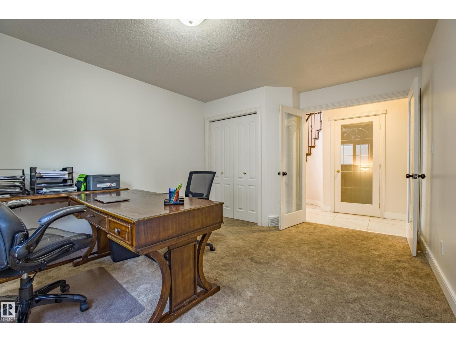 247 LINDSAY CR NW, Edmonton