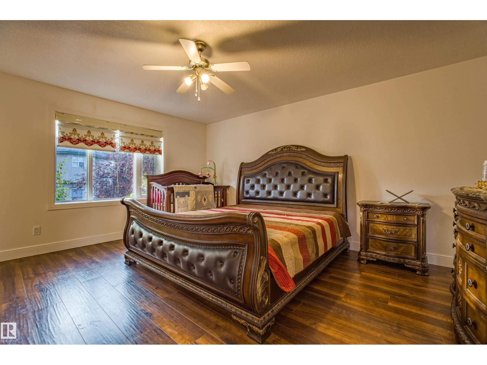 247 LINDSAY CR NW, Edmonton