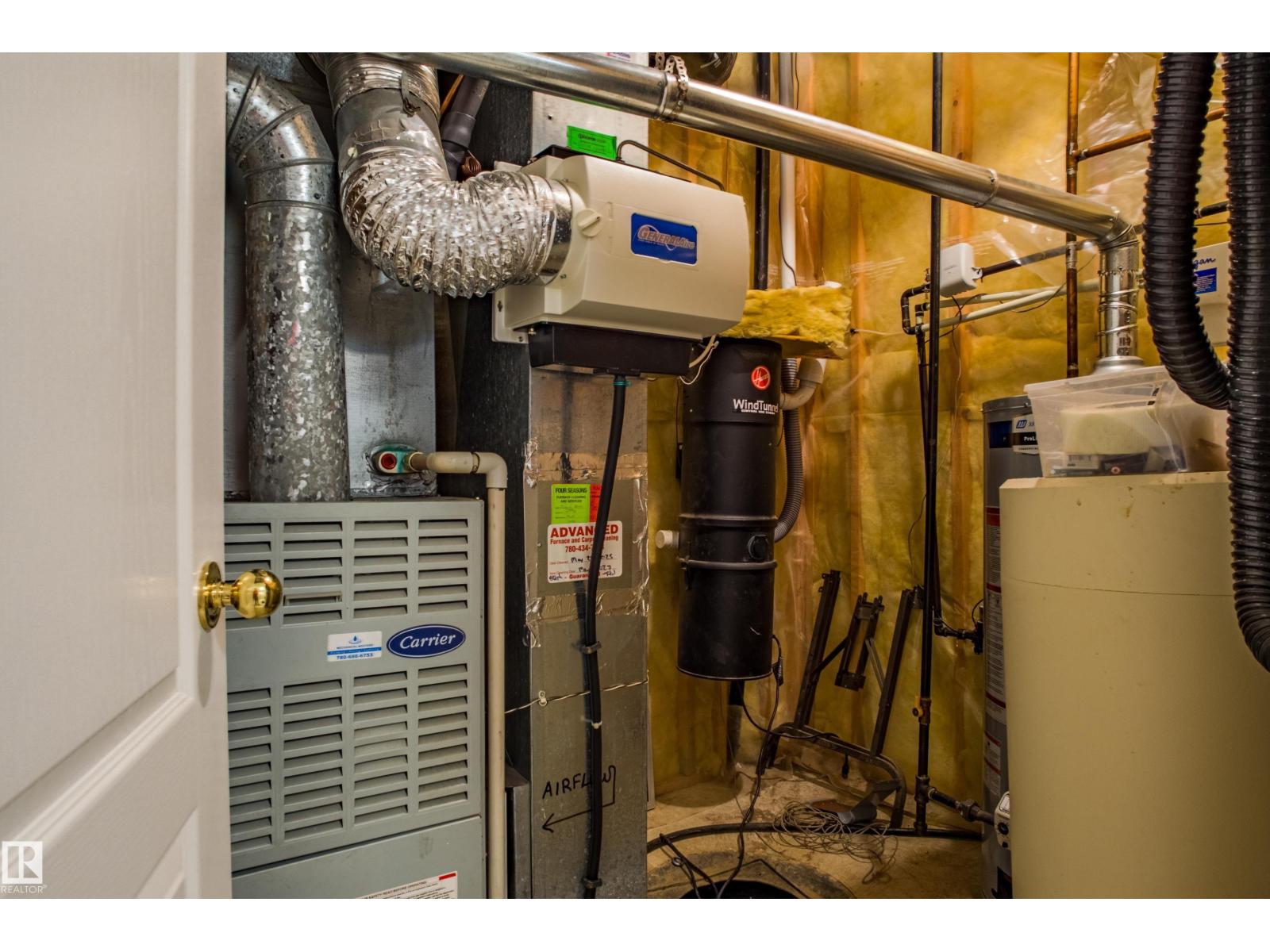 247 LINDSAY CR NW, Edmonton