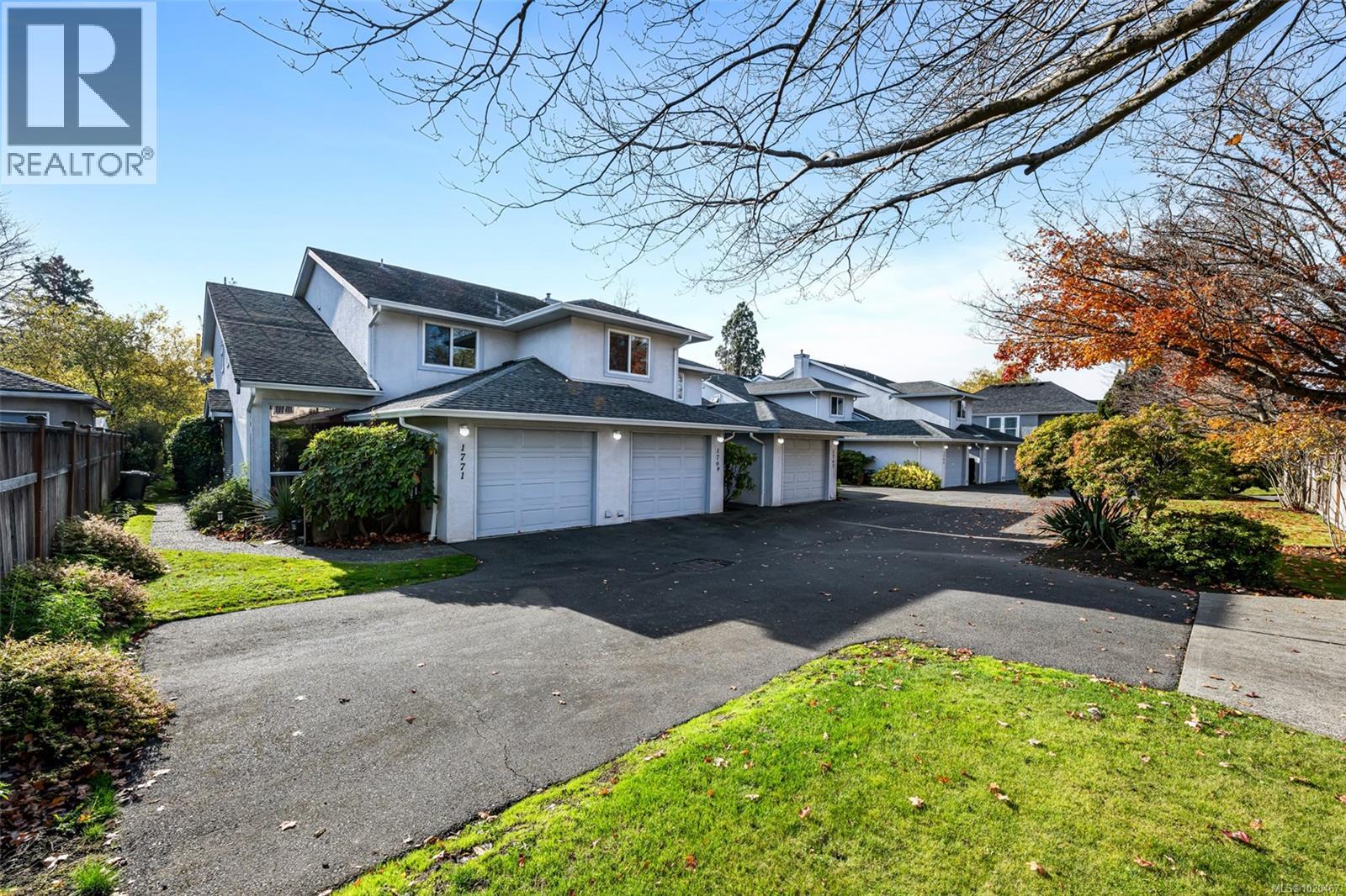 1769 Bay St, Victoria