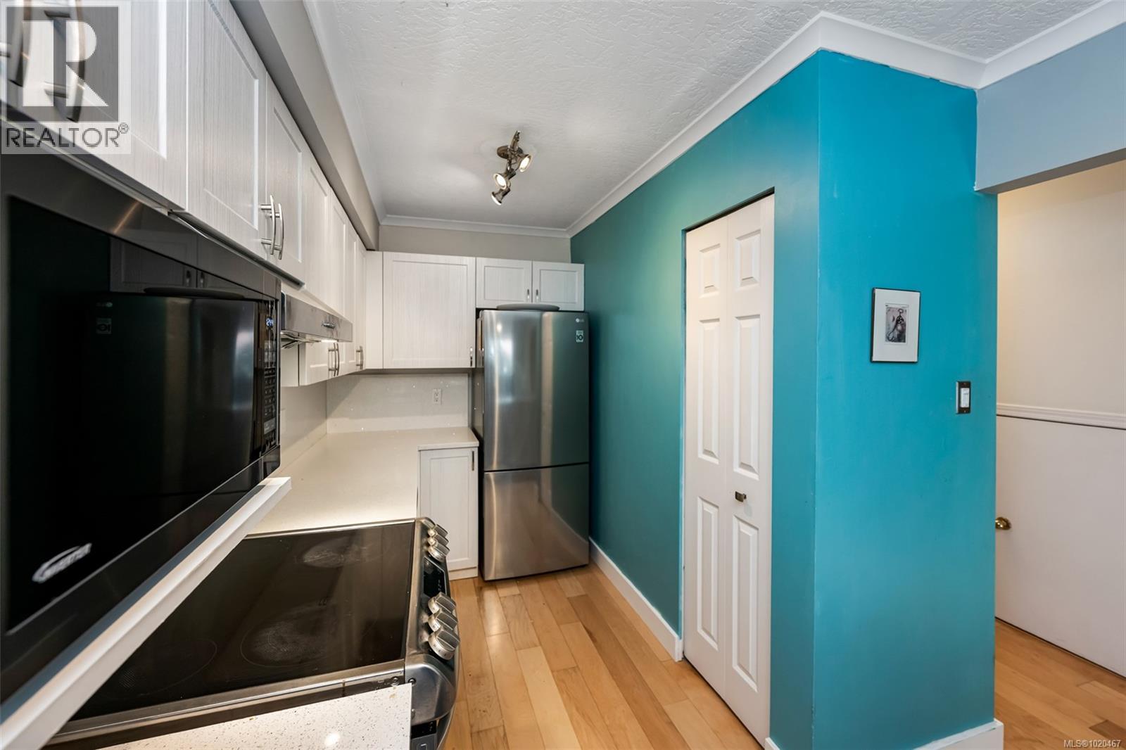 1769 Bay St, Victoria