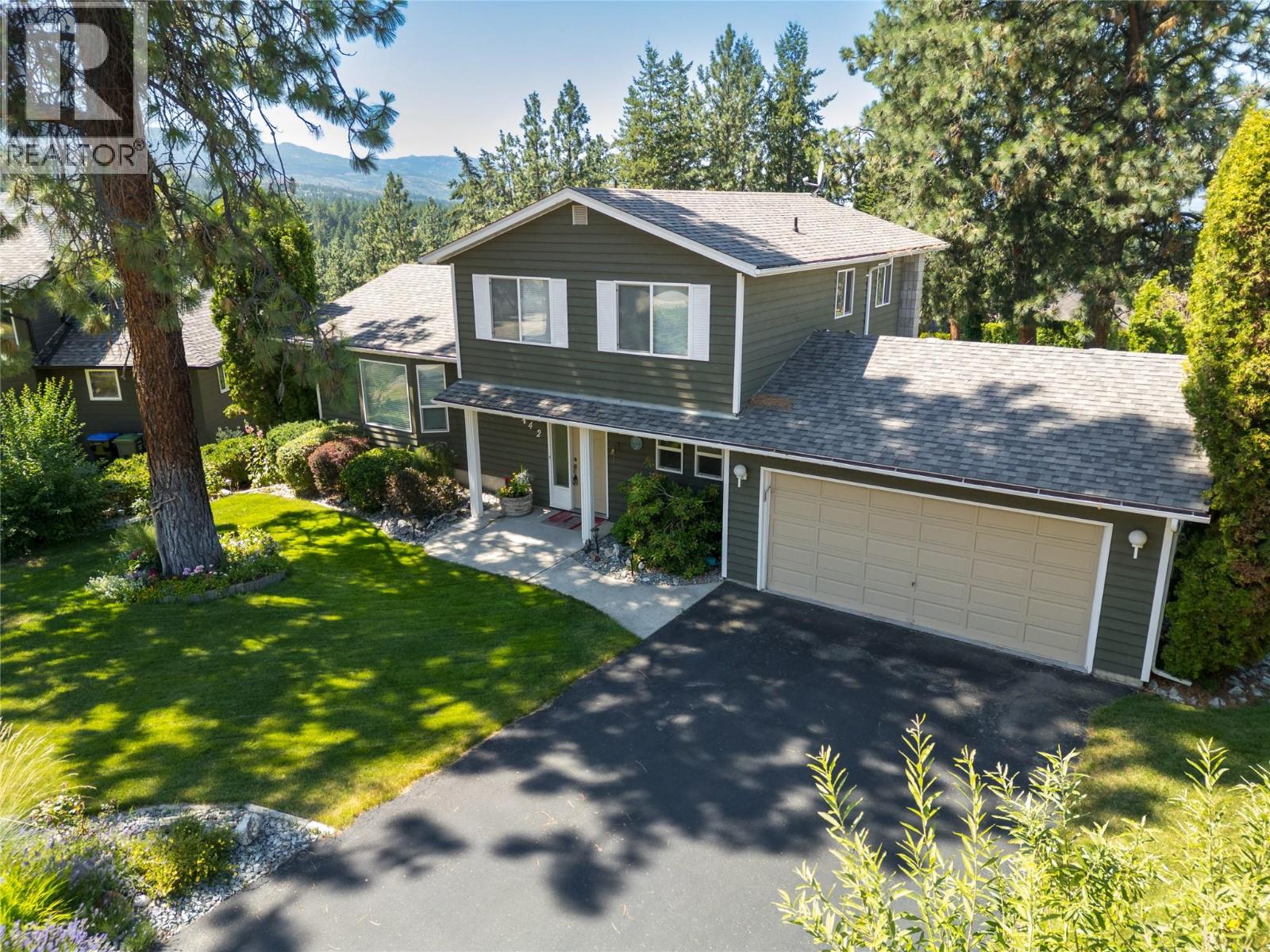  3942 Suncrest Court, Kelowna