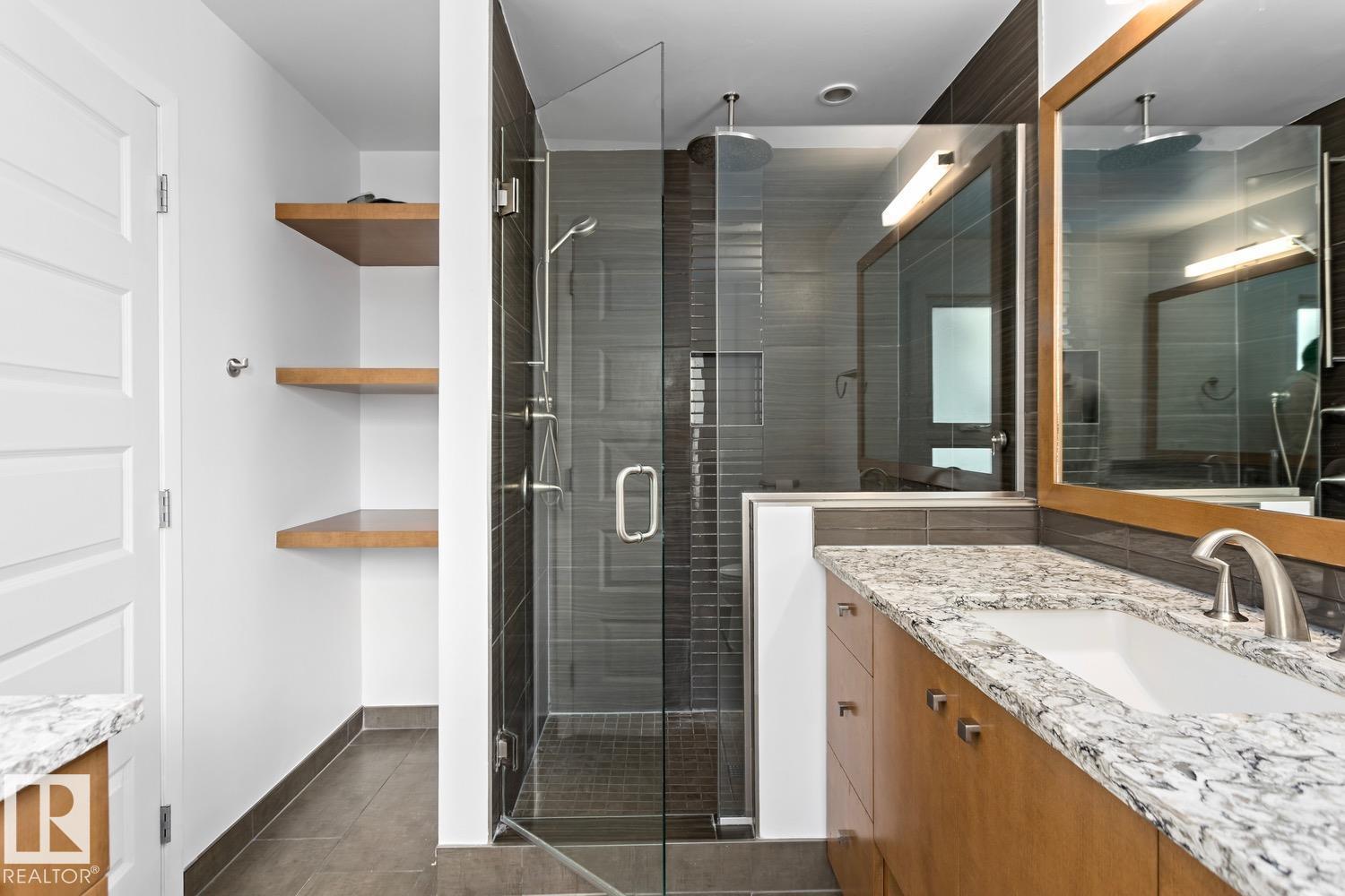 239 WAKINA DR NW, Edmonton