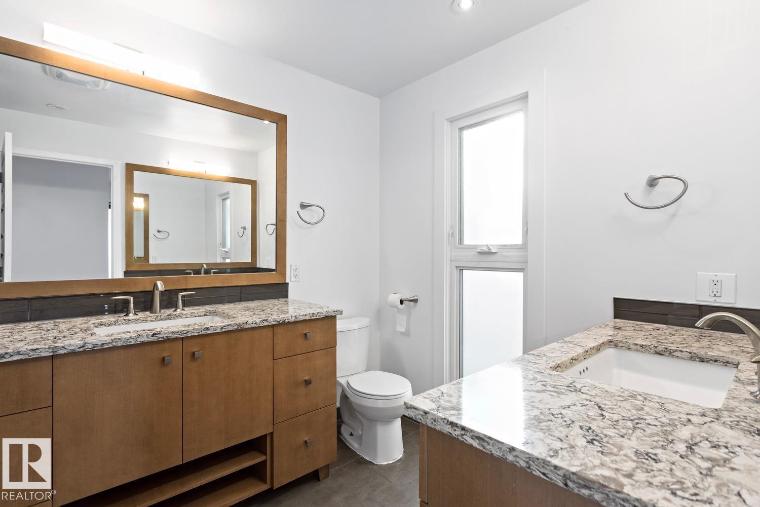 239 WAKINA DR NW, Edmonton