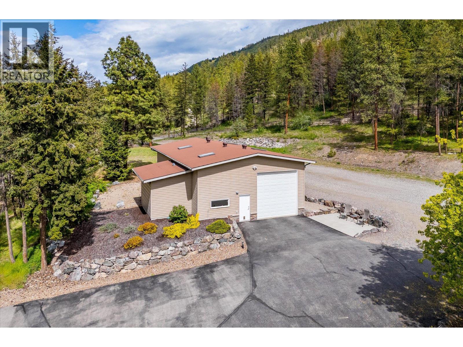  16151 Barkley Road, Lake Country