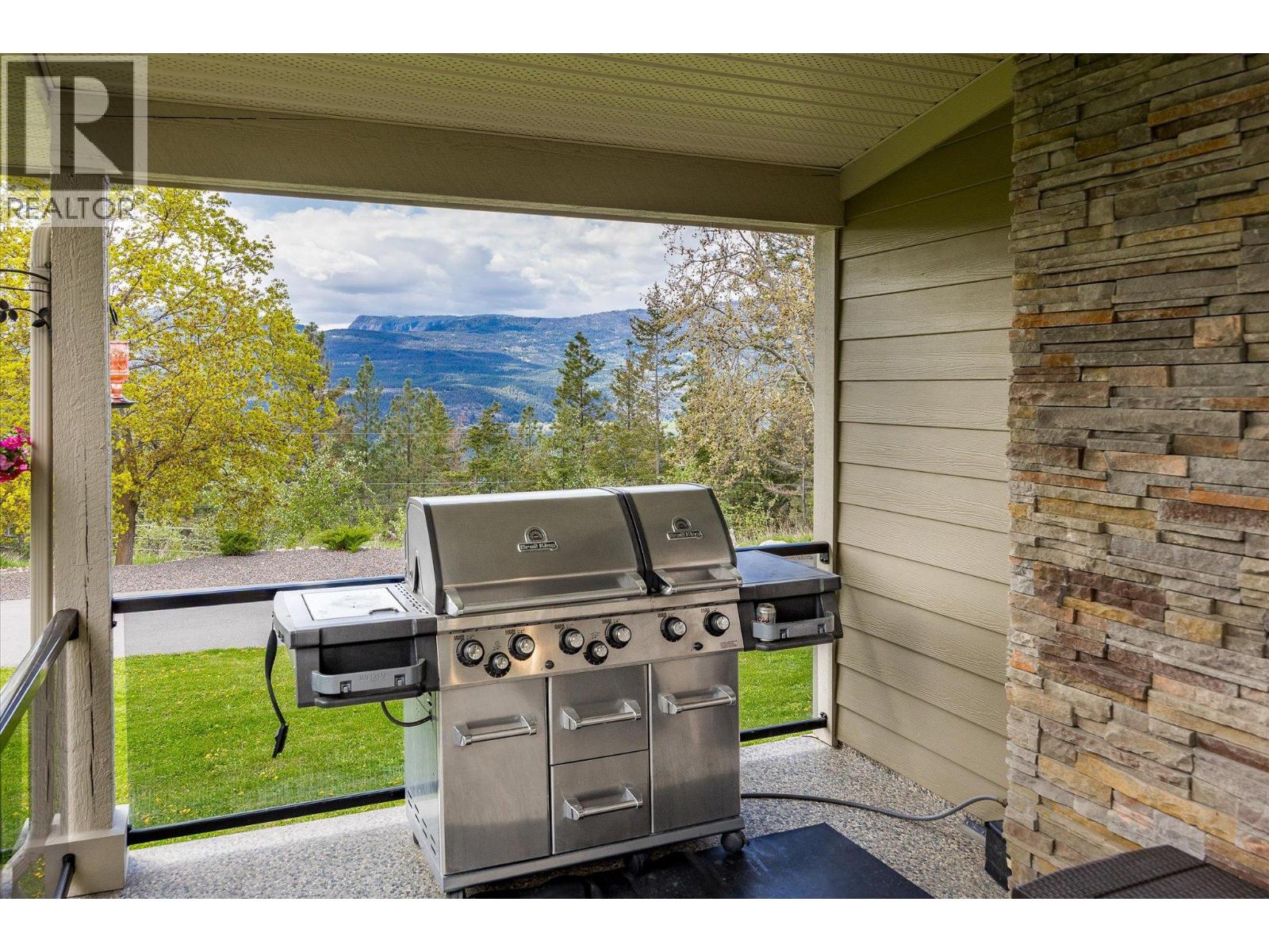  16151 Barkley Road, Lake Country