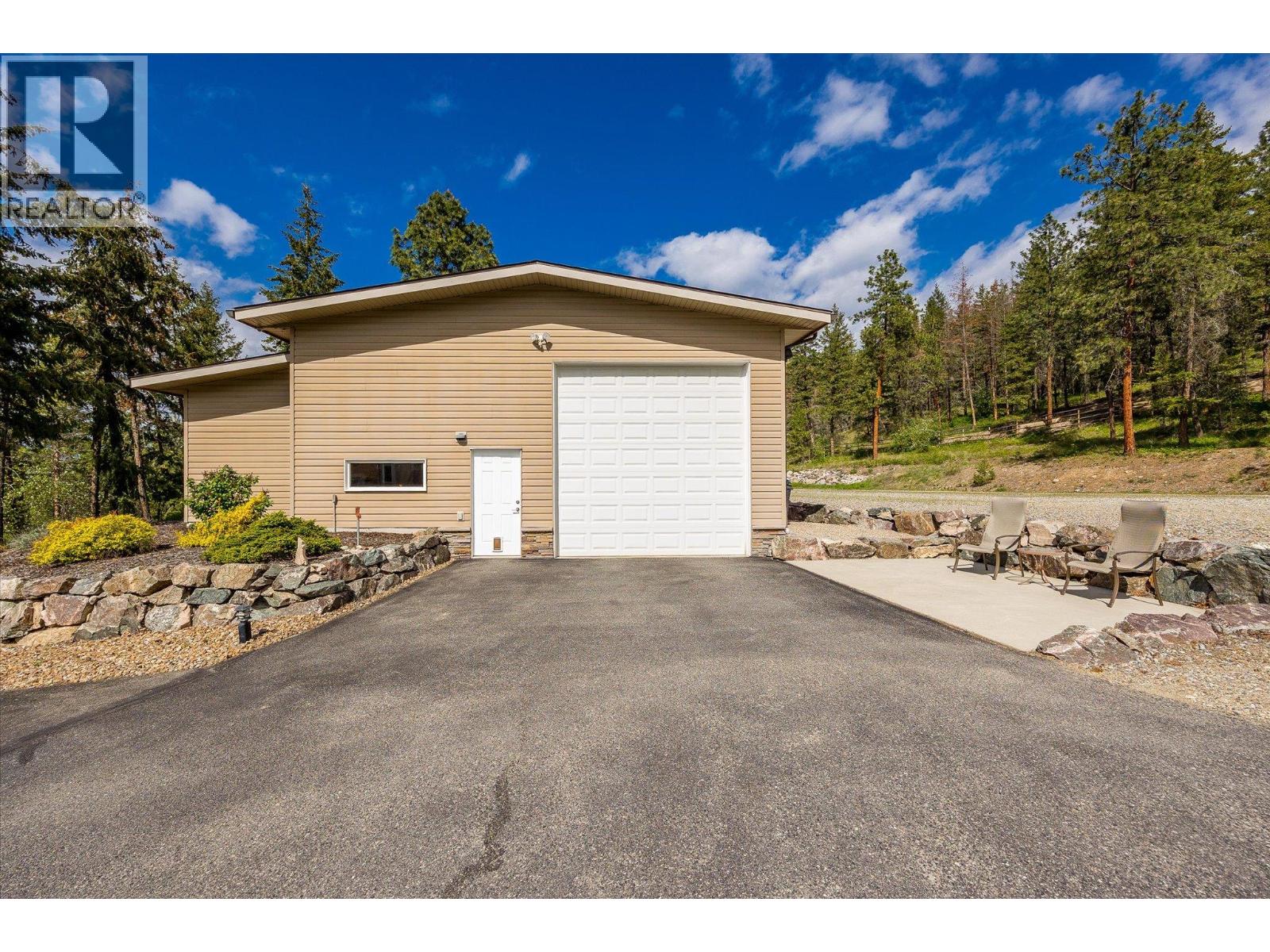  16151 Barkley Road, Lake Country