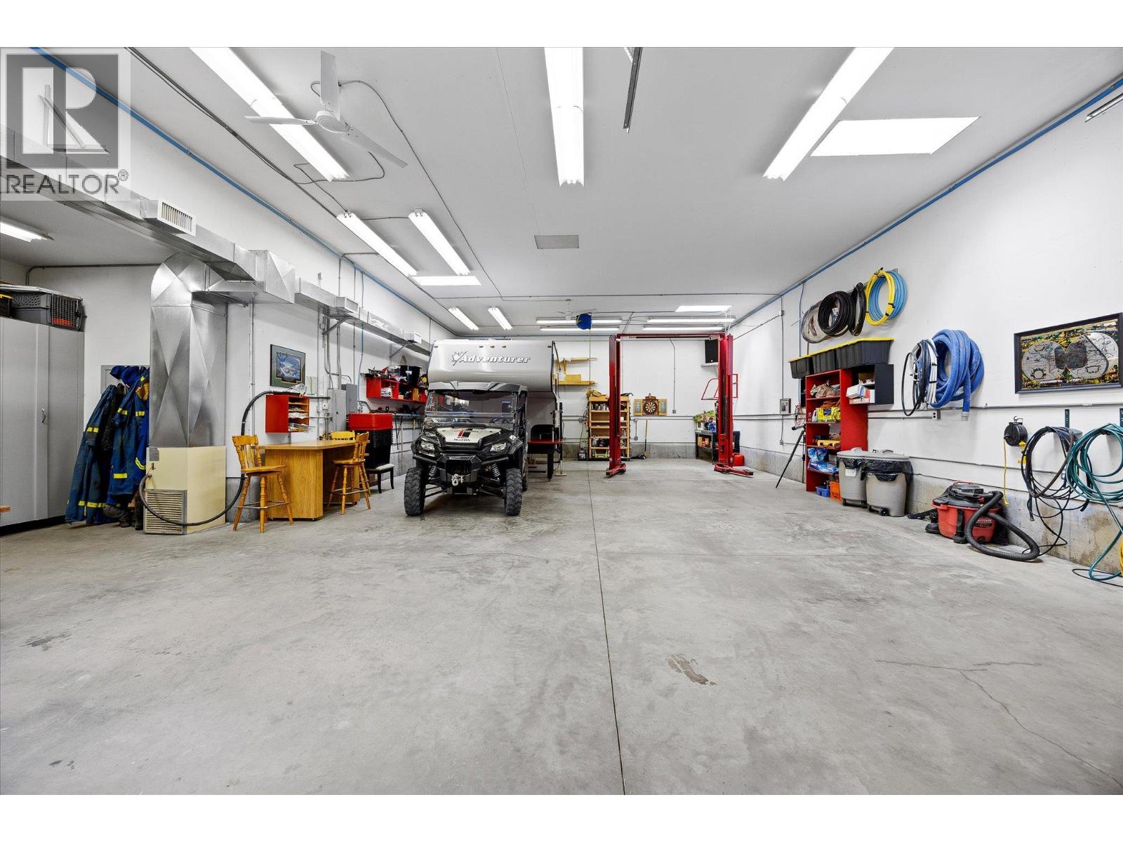  16151 Barkley Road, Lake Country