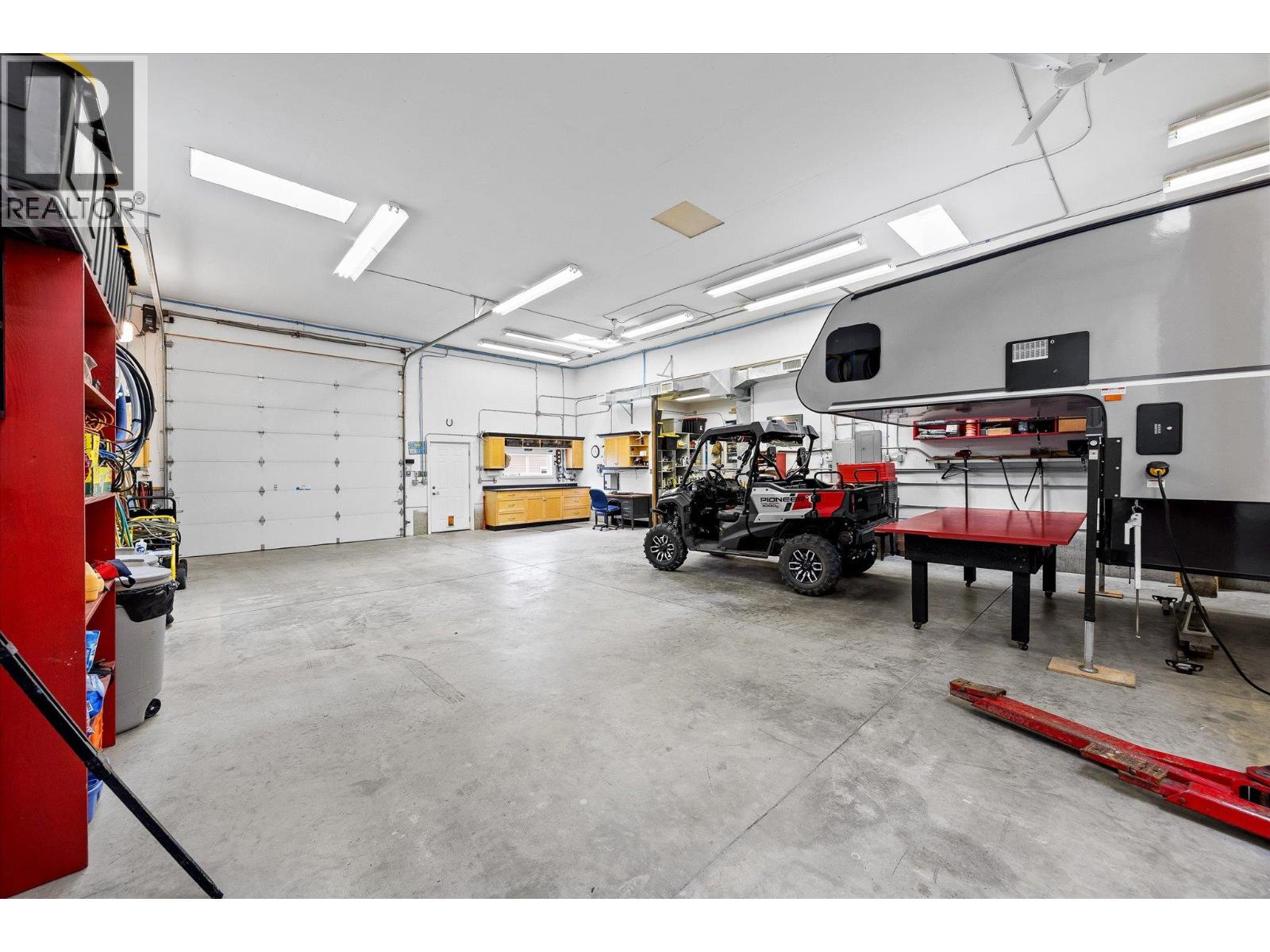  16151 Barkley Road, Lake Country