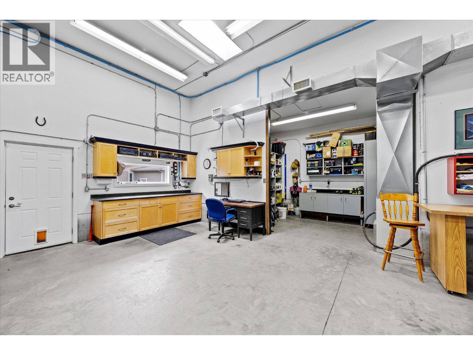  16151 Barkley Road, Lake Country