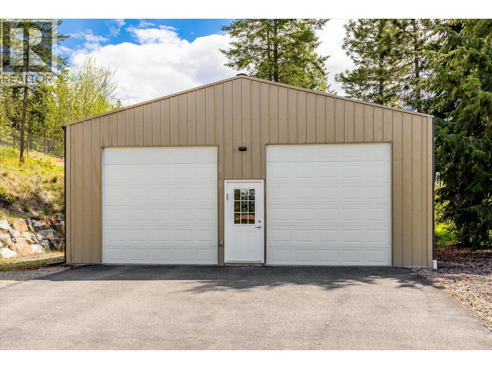  16151 Barkley Road, Lake Country