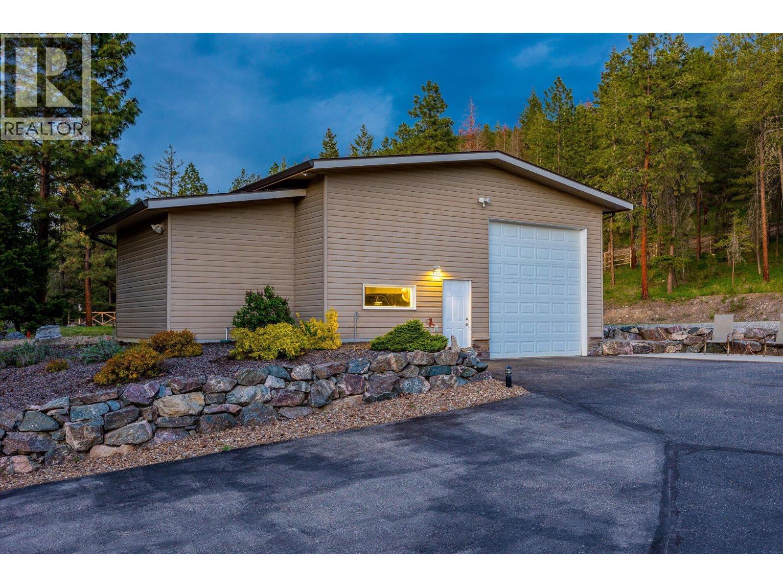  16151 Barkley Road, Lake Country