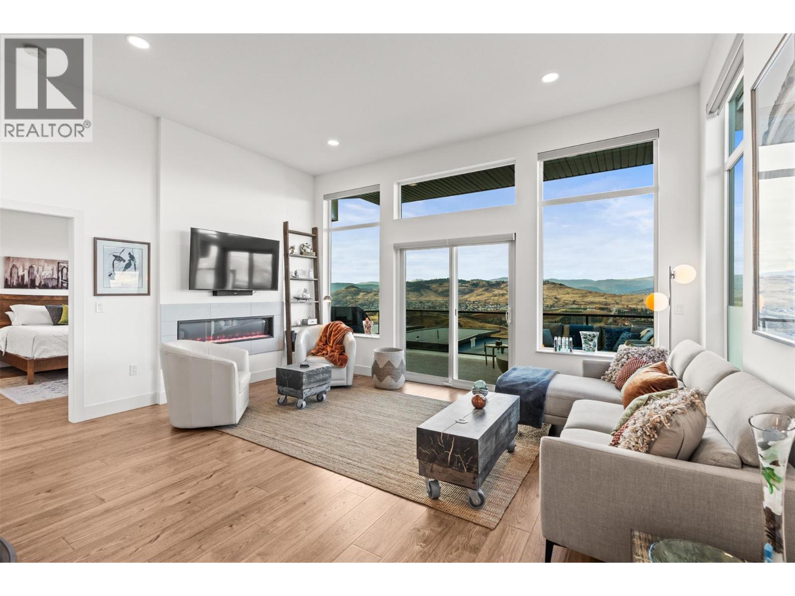 37 1000 Mt. Robson Place, Vernon