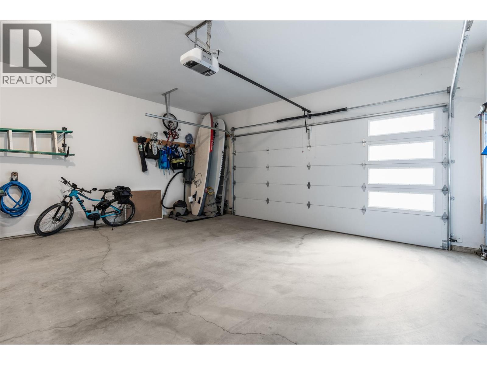 37 1000 Mt. Robson Place, Vernon