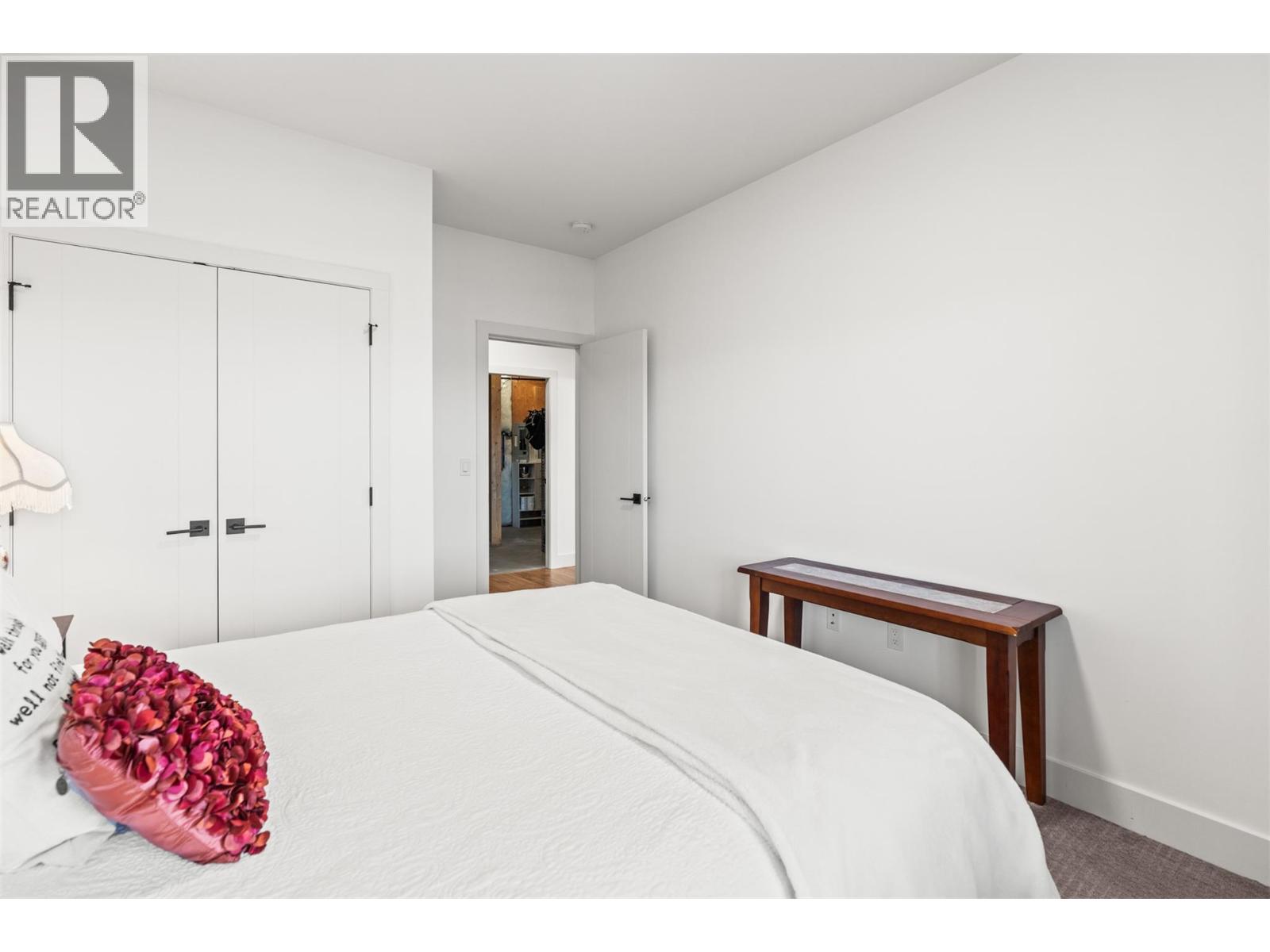 37 1000 Mt. Robson Place, Vernon