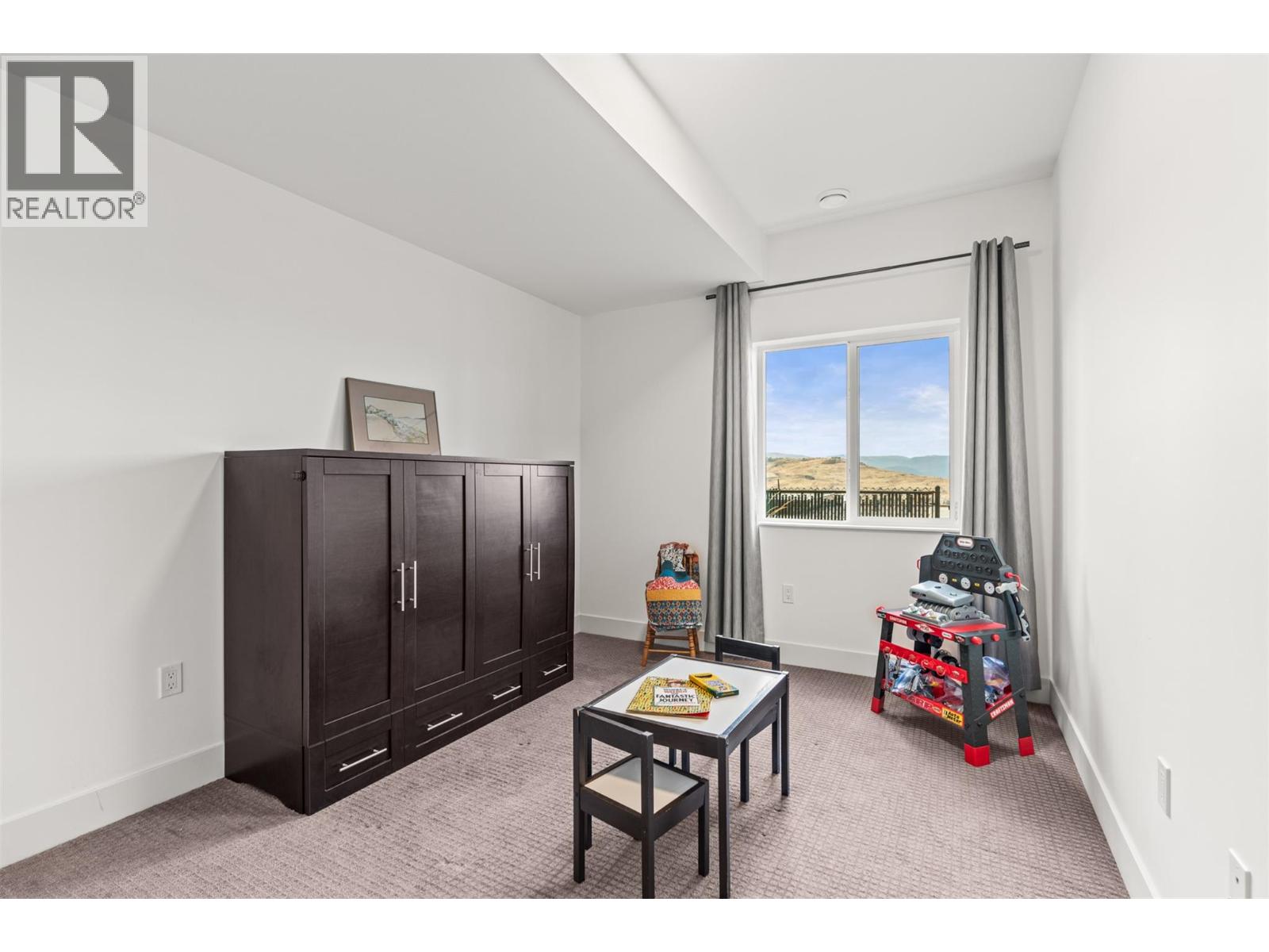 37 1000 Mt. Robson Place, Vernon